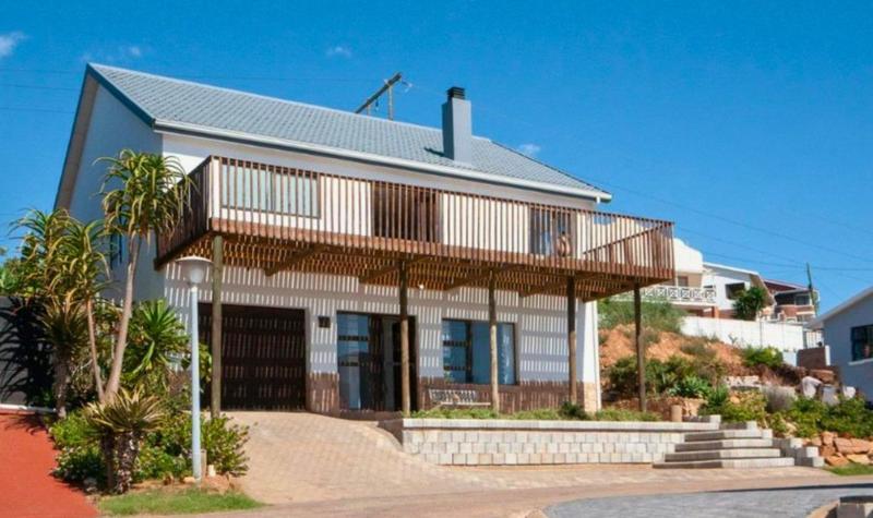 4 Bedroom Property for Sale in De Bakke Western Cape